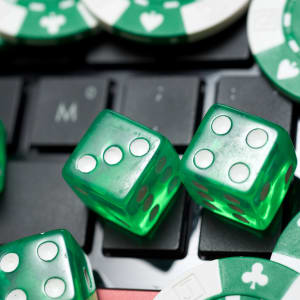 Výhody a nevýhody používání PayPal pro online kasino